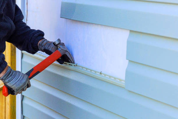 Trusted Emergency Siding Repair service in DeBary, FL - Creative Siding